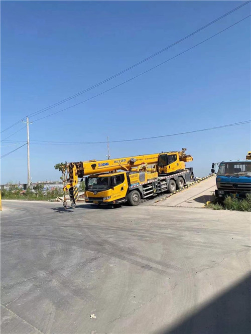 黄平县吊车作业时，可能会产生哪些额外收费项目？